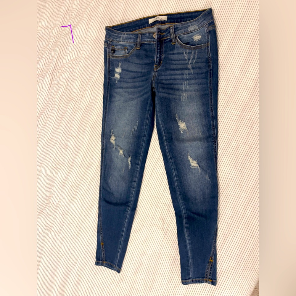 Kankan skinny jeans with slit at ankle